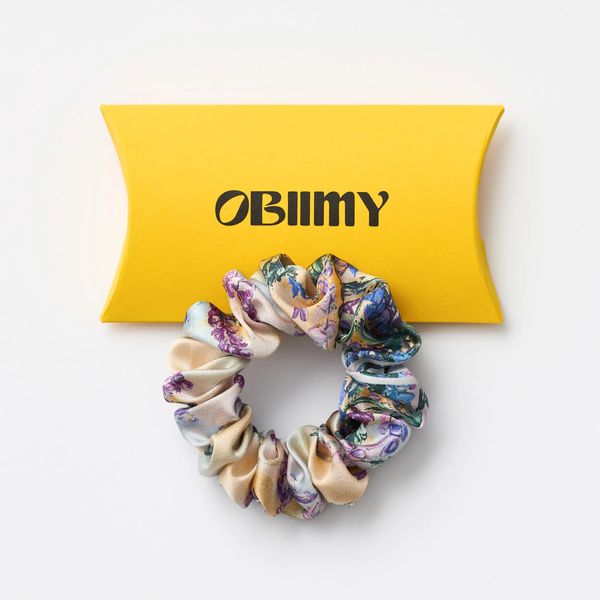 Silk scrunchie in assortment R-as photos