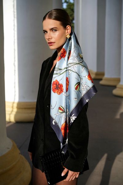 Premium silk scarf "Poppy Flower" 44-10 photos